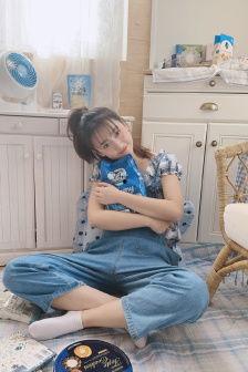 國產(chǎn)區(qū)露臉,聚焦露臉?biāo)查g，展現(xiàn)璀璨星光